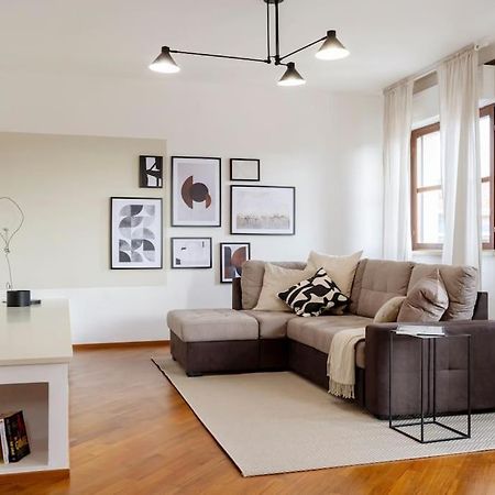 페루자 Exclusive Penthouse With 60 M2 Panoramic Terrace 아파트 외부 사진