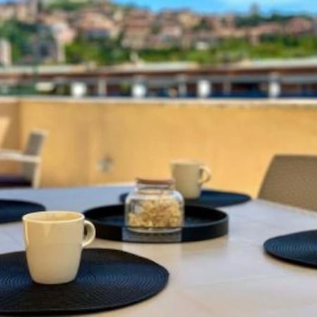 페루자 Exclusive Penthouse With 60 M2 Panoramic Terrace 아파트 외부 사진