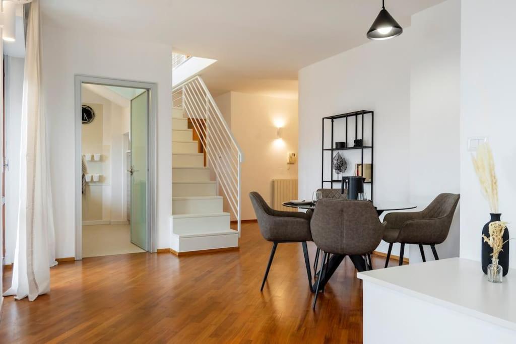 페루자 Exclusive Penthouse With 60 M2 Panoramic Terrace 아파트 외부 사진