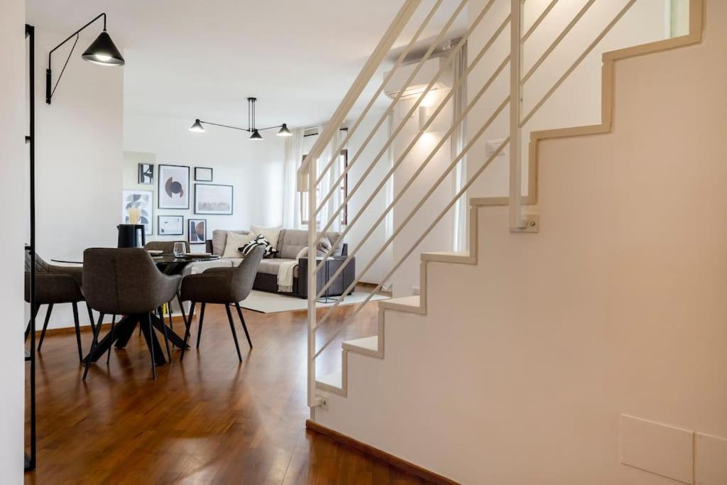 페루자 Exclusive Penthouse With 60 M2 Panoramic Terrace 아파트 외부 사진